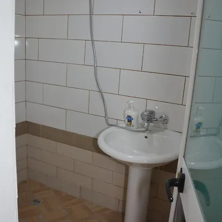 Guest House Cela 게스트하우스