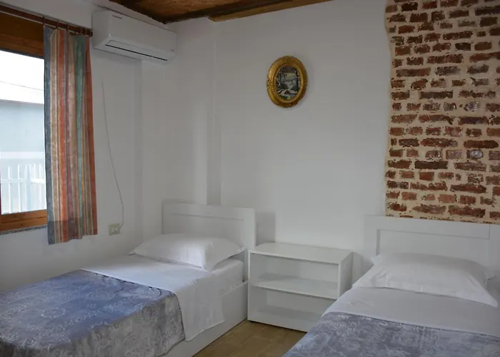 Guest House Cela 招待所 Zhaban