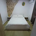 Gasthuis Guest House Cela Zhaban